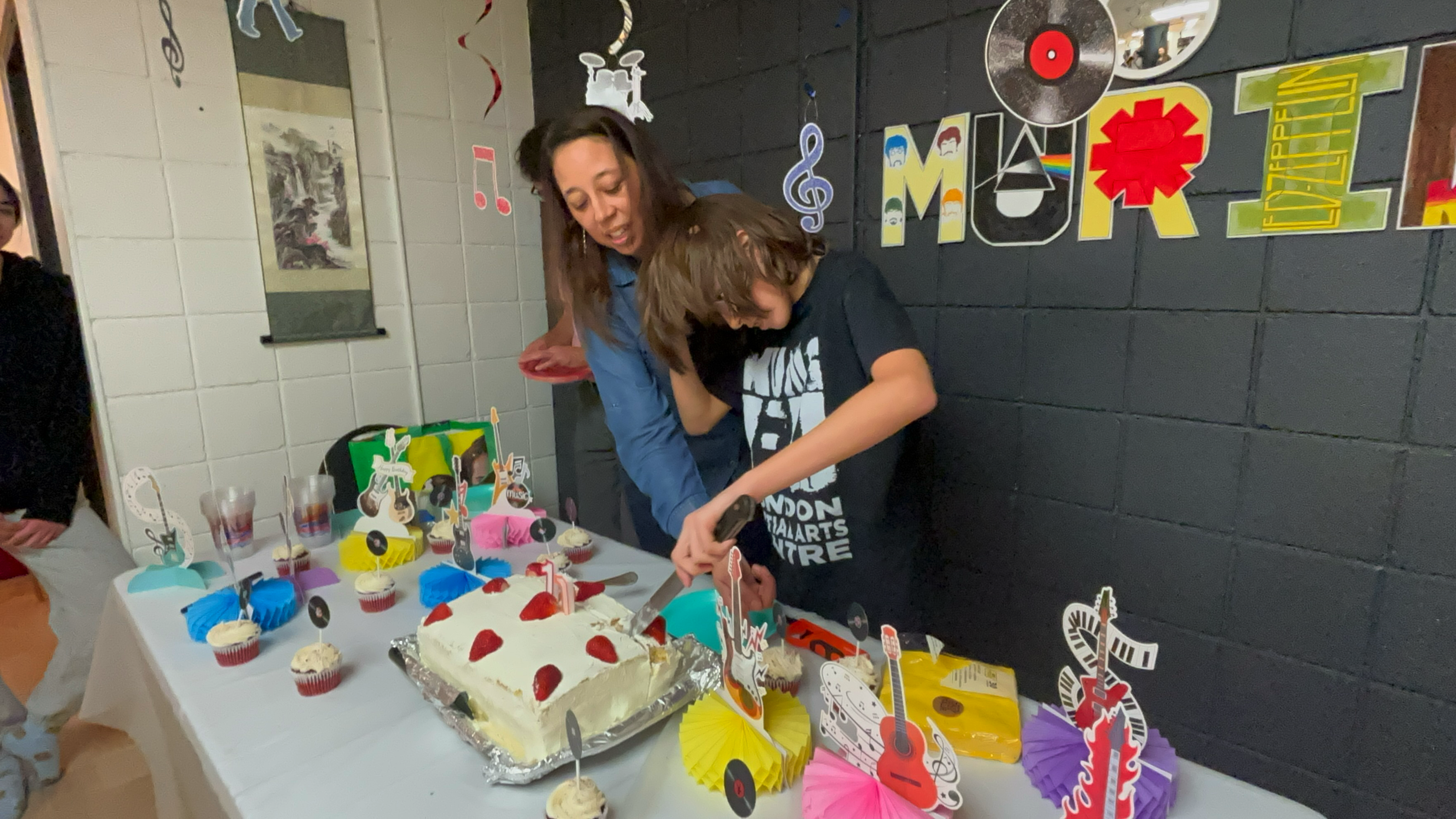 Description of image 4